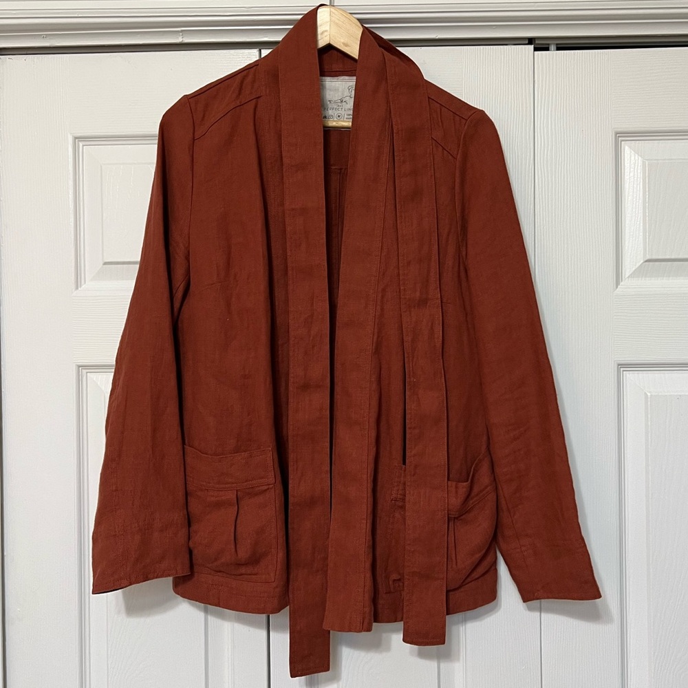 STOCKHOLM Linen jacket with belt